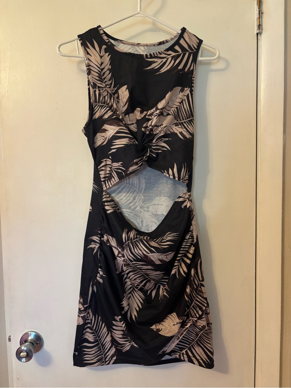 Source Unknown Black Dress with Beige Palm Print and Cutout